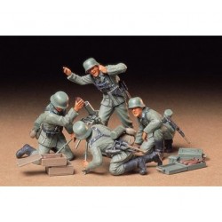 Mortier et servants Allemands / German Infantry Mortar Team 1/35