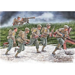 World War II Era, Move, move, move ! US Soldiers Operation Overlord 1944 1/35