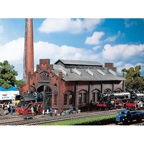 Remise à locomotives / Locomotive shed/engine workshop H0