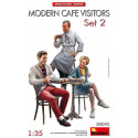 Modern Cafe Visitors Set 2 1/35