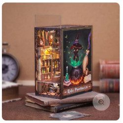 Magic Pharmacist Book Nook